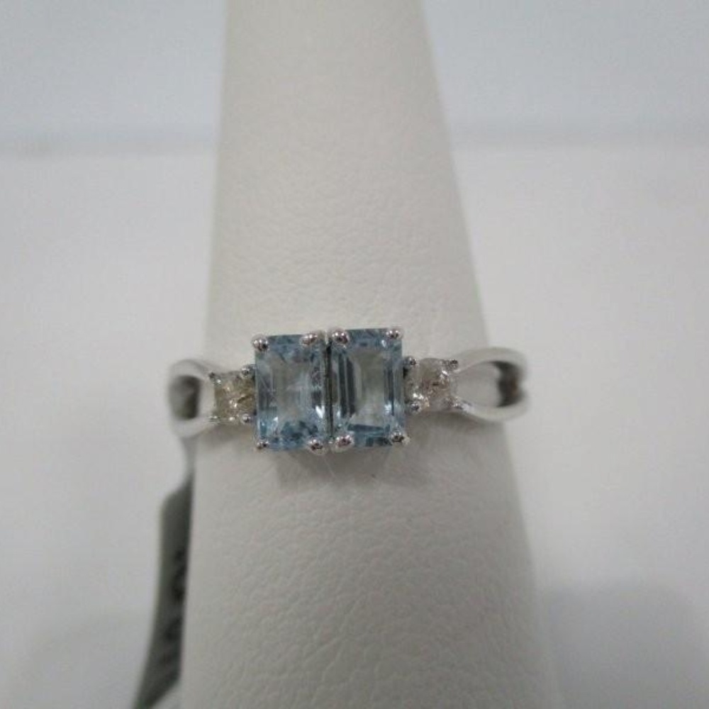 Aquamarine & Diamond 925 Sterling Silver Ring - 7